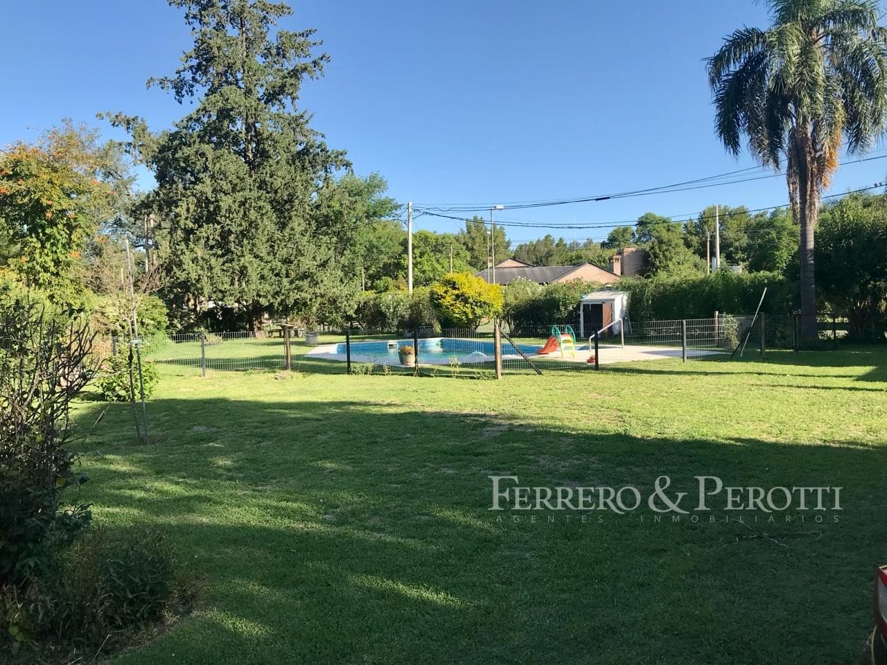 Venta Propiedad Premium 1 Dormitorio con Galería y Pileta – Los Ceibos 52 3