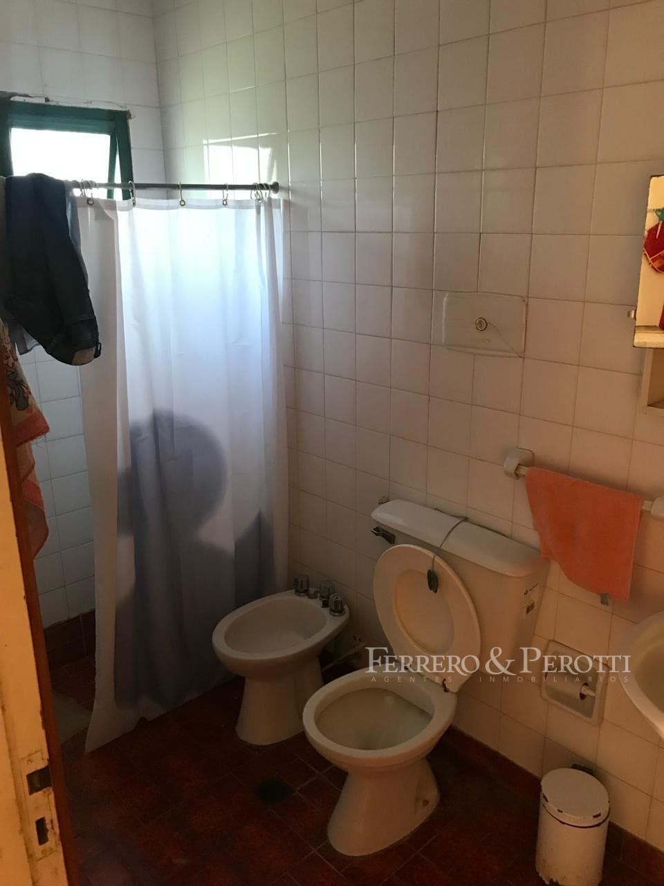 Venta Propiedad Premium 1 Dormitorio con Galería y Pileta – Los Ceibos 52 19