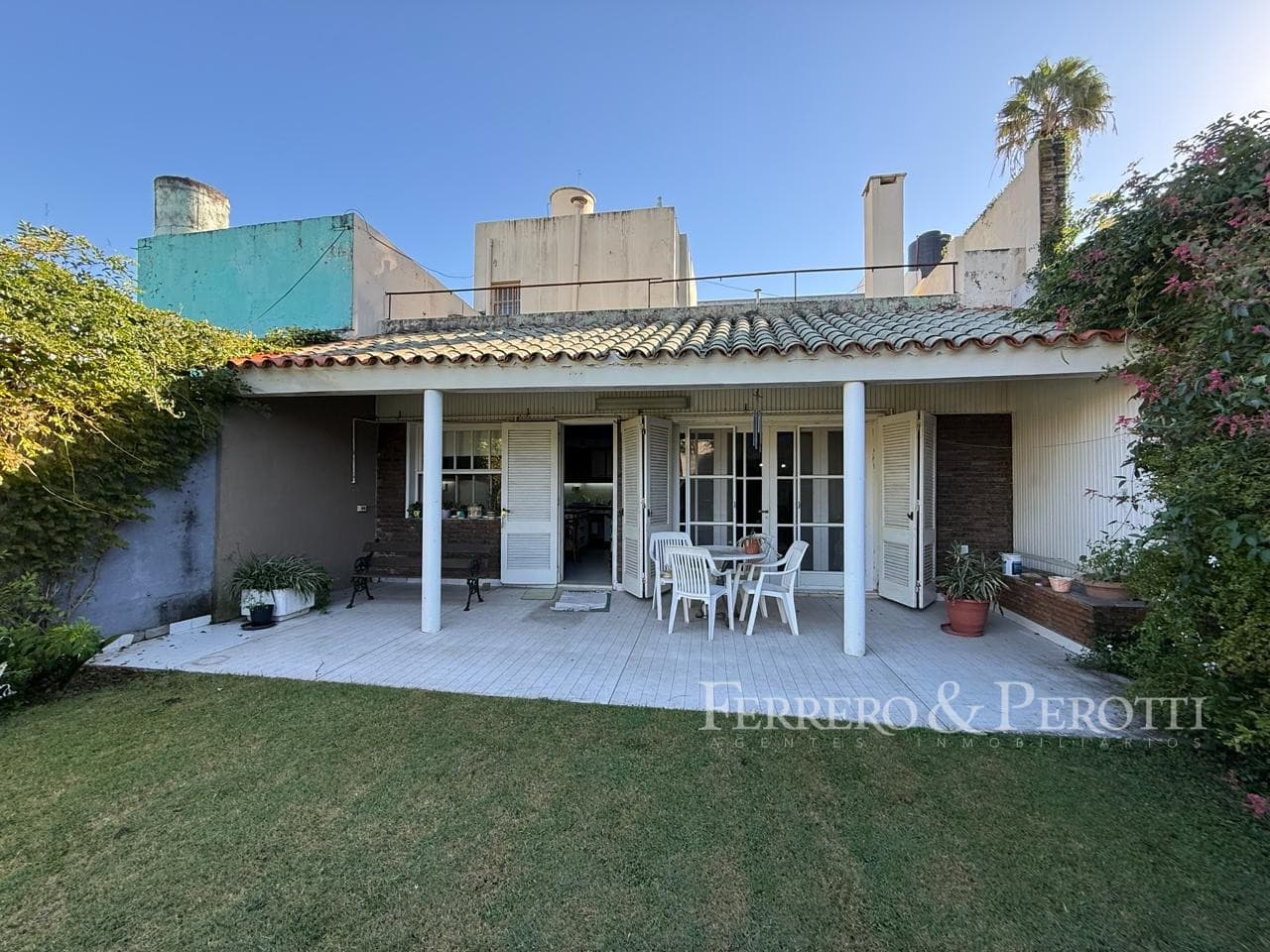 Casa de Categoría en el Centro de Rafaela 5