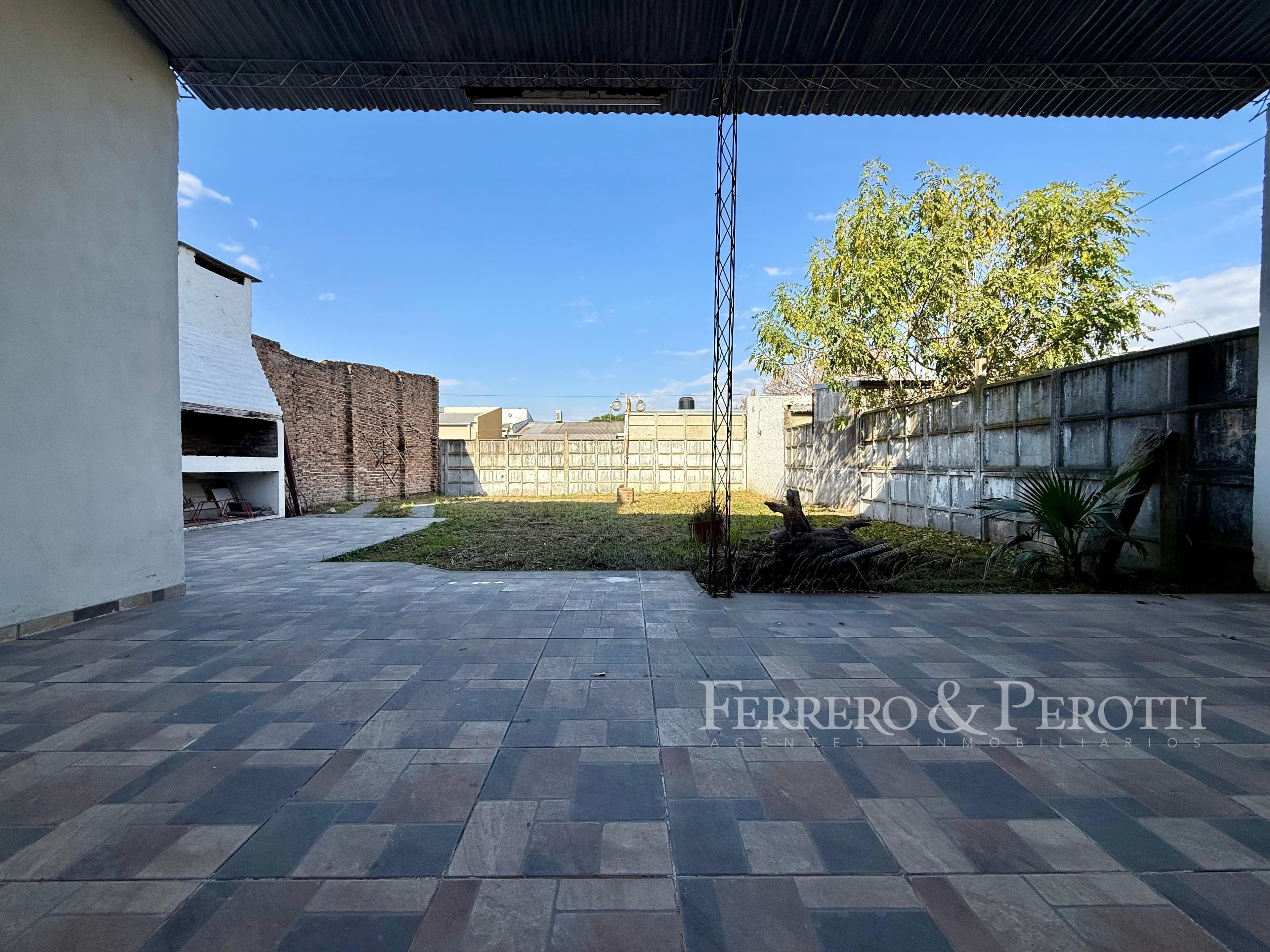 Eduardo Oliber 2342 - Casa de 2 Dormitorios con Gran Patio 4