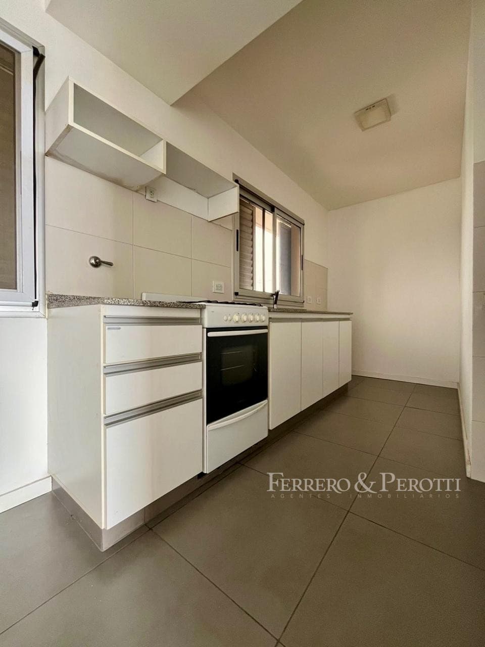 Departamento de 1 Dormitorio Amplio con Balcón Terraza al Frente 8