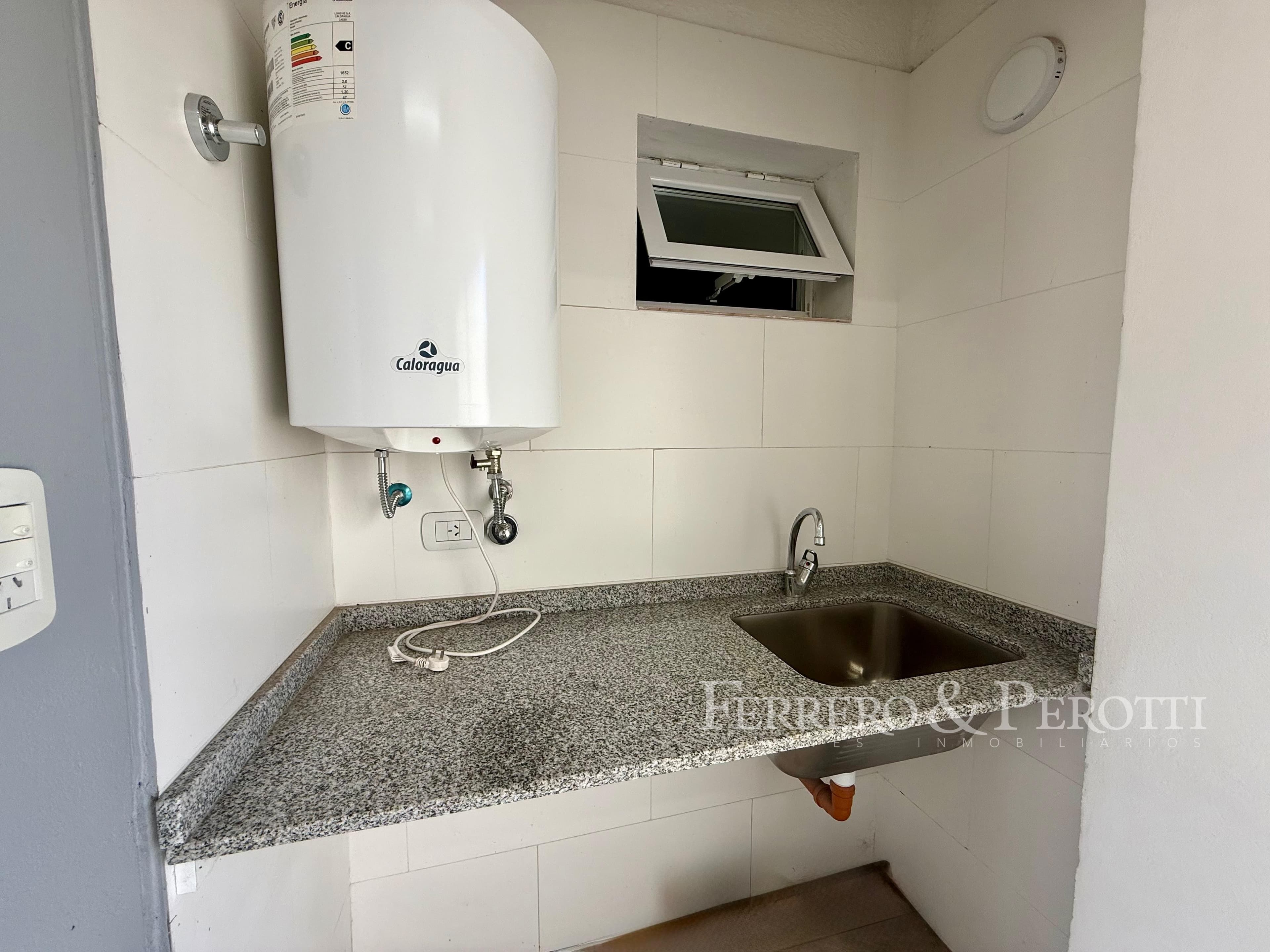 Casa de 3 dormitorios en venta – Suiza 47, Rafaela 10