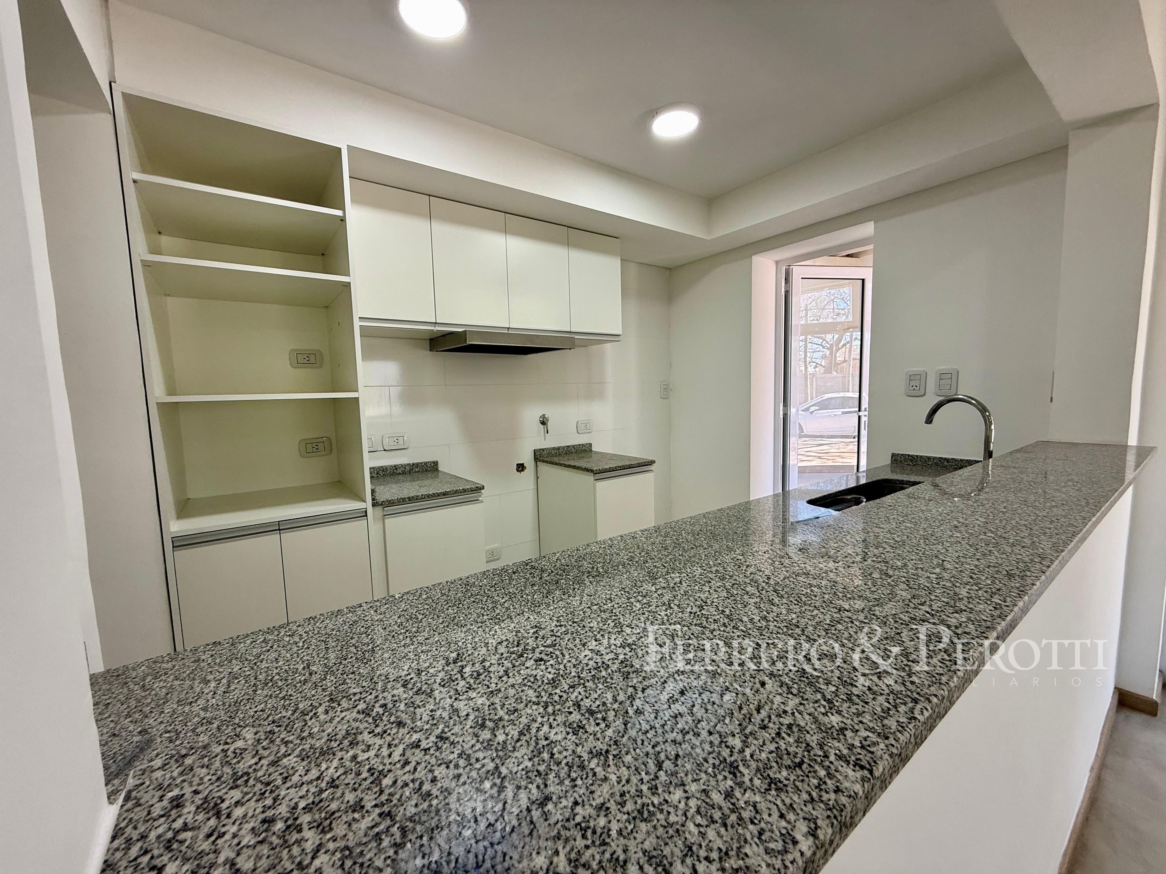 Casa de 3 dormitorios en venta – Suiza 47, Rafaela 15